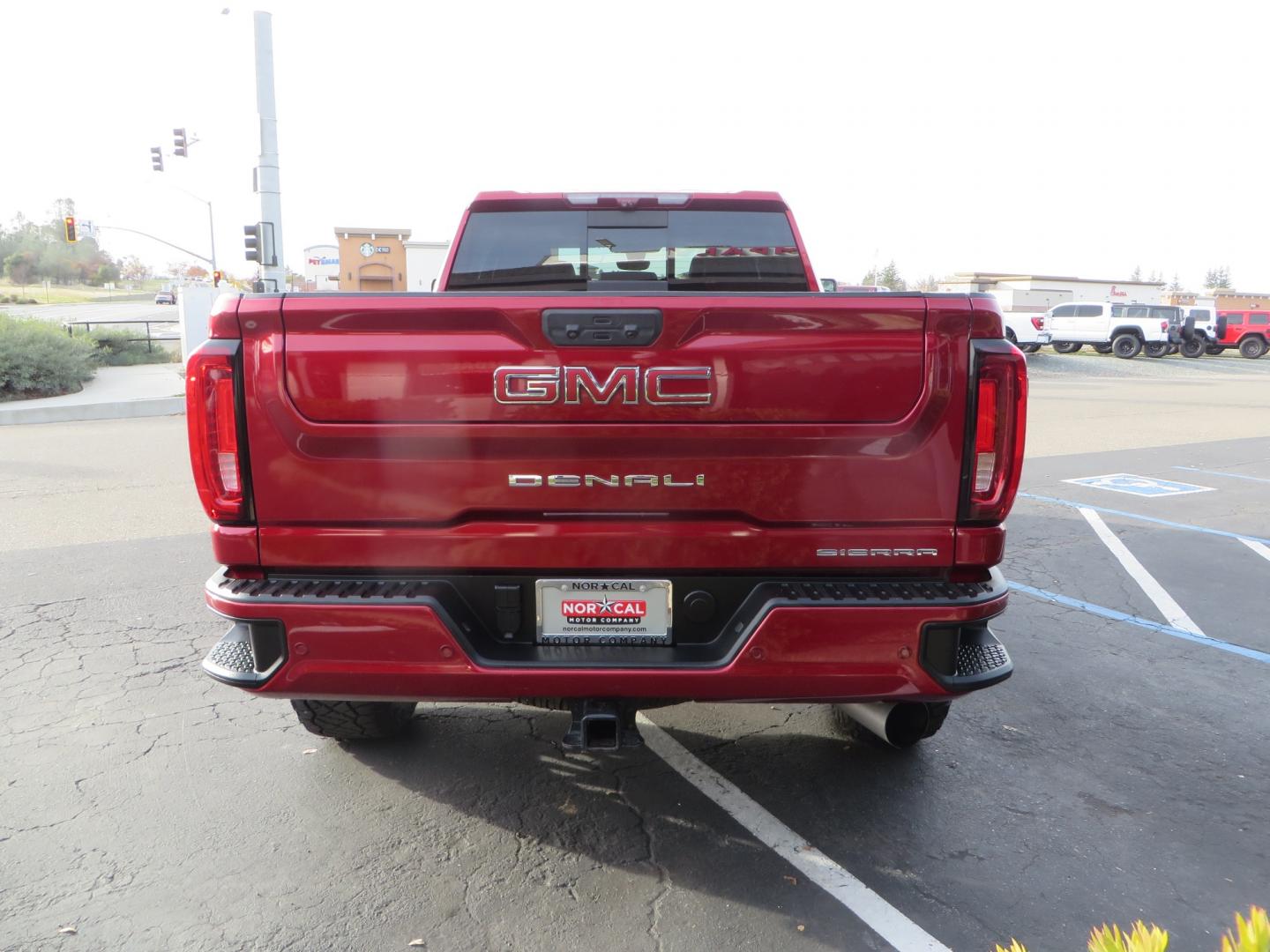 2021 MAROON /BLACK GMC Sierra 3500HD Denali (1GT49WEY1MF) with an Duramax 6.6L Turbo Diesel engine, 10 speed transmission, located at 2630 Grass Valley Highway, Auburn, CA, 95603, (530) 508-5100, 38.937893, -121.095482 - Duramax sitting on a BDS level kit with upper control arms and Fox shocks, 20" XD wheels, and 35" Nitto Ridge Grappler tires. - Photo#5